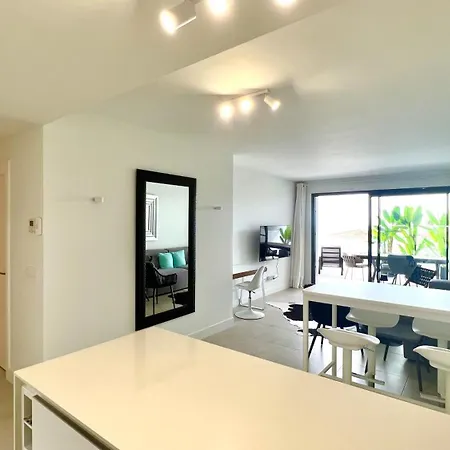 Pure South Luxury Apartment