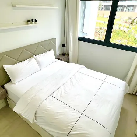 Pure South Luxury Apartment *