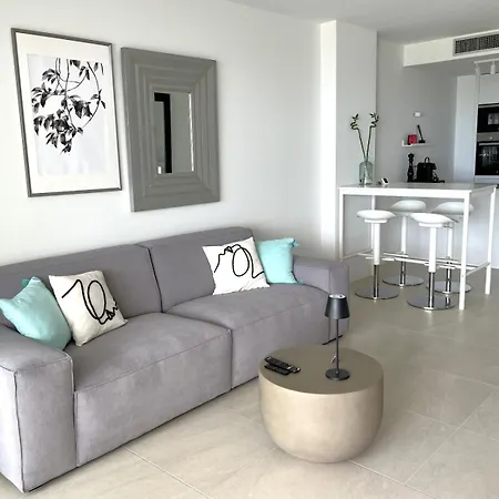 Pure South Luxury Apartment